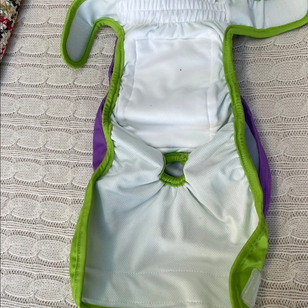 Pet Magasin Dog Cloth Diaper Set of 3 like new Hook & loop waist band adjustable
